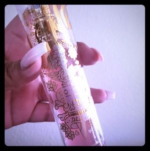 Ed Hardy shake and spray perfume